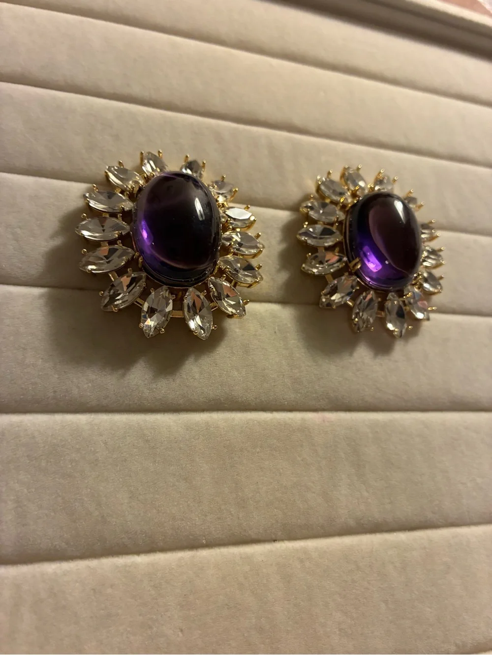Catwalk Jon Elegant Gold-Plated Purple Stone Cluster Earrings